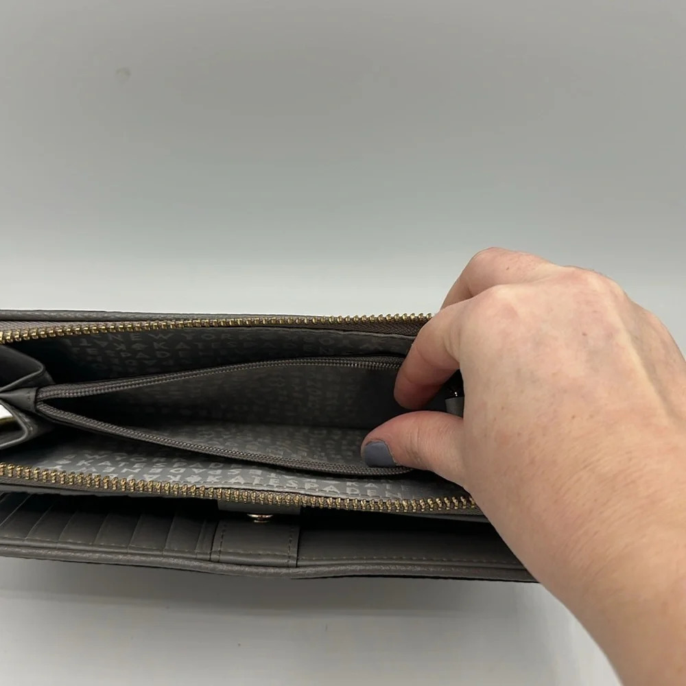 Kate Spade Gray pebbled Leather Brigitta Mulberry Street Long Wallet - Picture 5 of 8